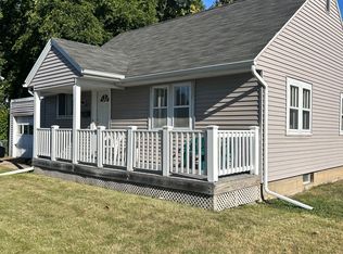 621 E Bellows St, Mount Pleasant, MI 48858