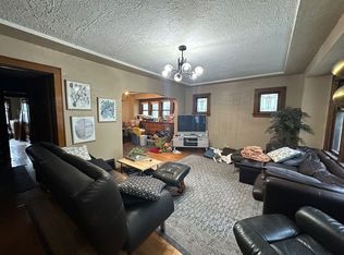 3270 S Springfield Ave, Milwaukee, WI 53207