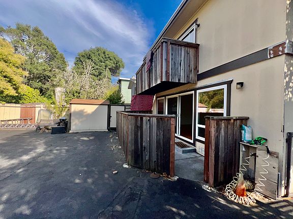 4th image of 1220 Sir Francis Drake Blvd
