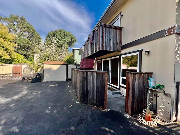 1222 Sir Francis Drake Blvd — Photo 26