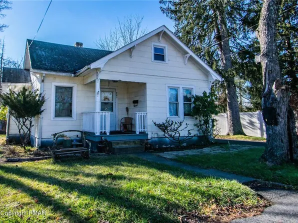 901 Church St, Stroudsburg, PA 18360