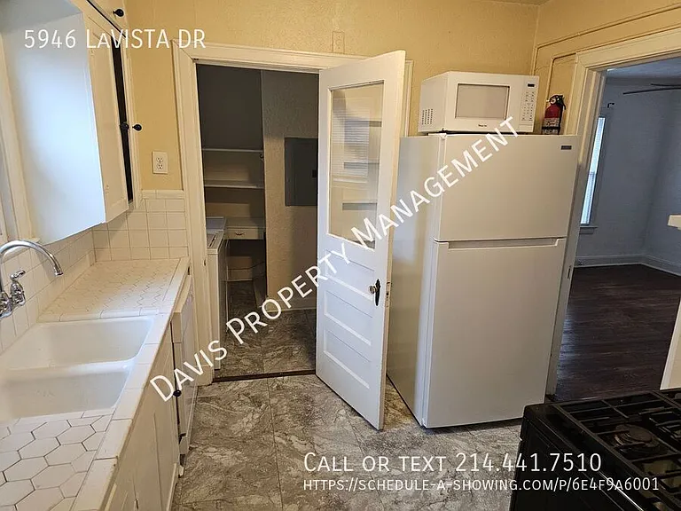 5946 La Vista Dr — Photo 14