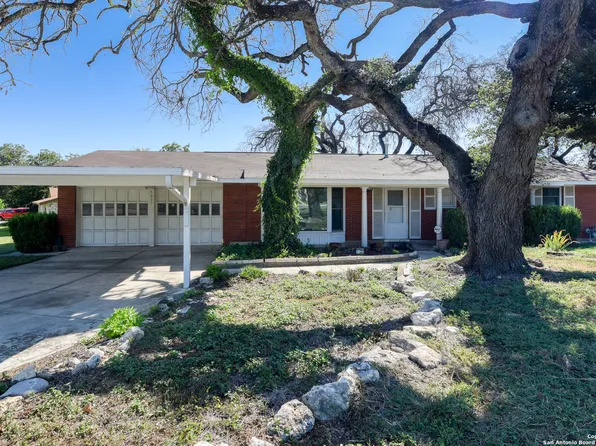 5938 Prentiss Dr, San Antonio, TX 78240