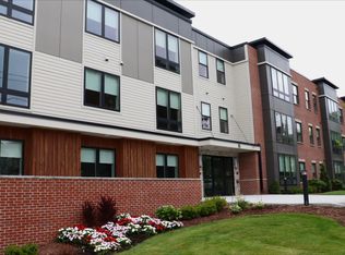15 Lexington St #E58F04325, West Newton, MA 02465