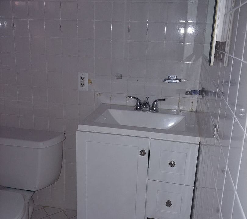 2nd image of 32737 Chalfonte Dr