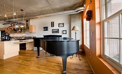 Flexible Floorplan