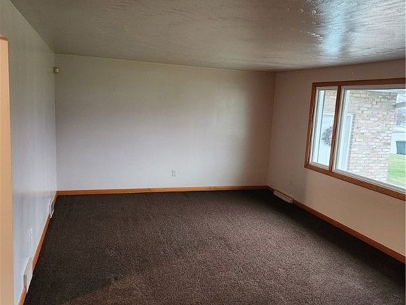 3rd image of 509 Lori Ave NE