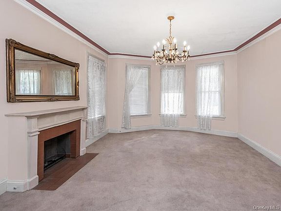 4th image of 139-37 87th Road