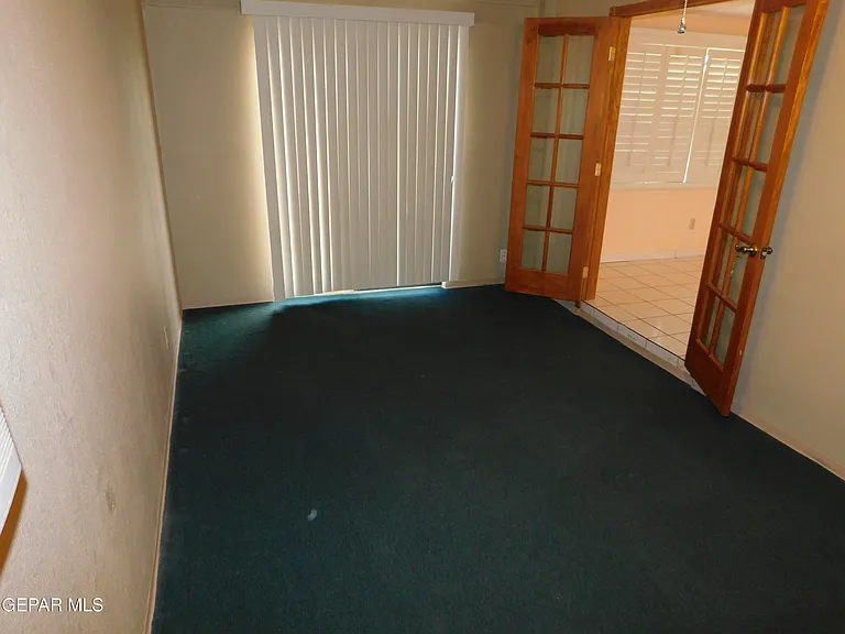 1013 Le Barron Rd — Photo 16