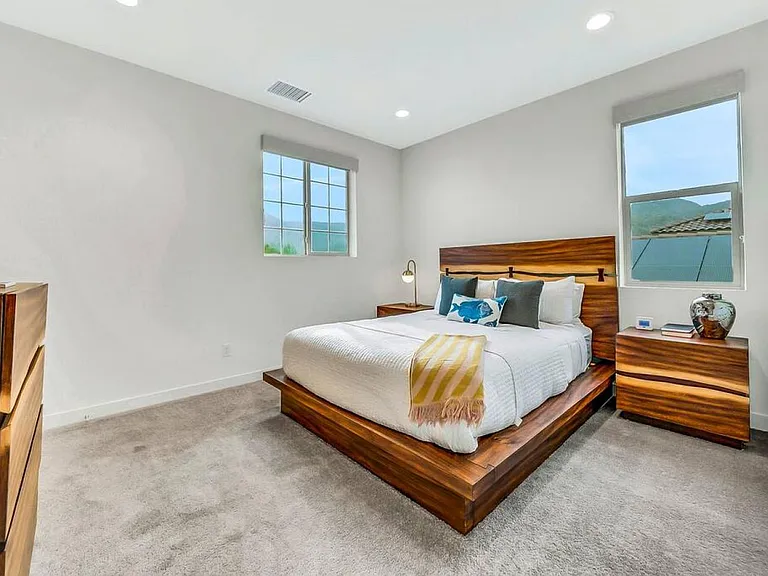 80243 Whisper Rock Way — Photo 41