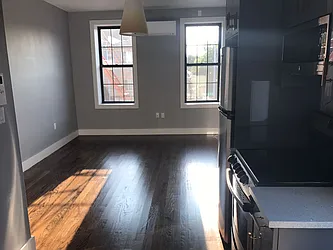 Rented by Premier Metro Realty Corp