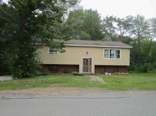 75 Maple St, Somersworth, NH 03878