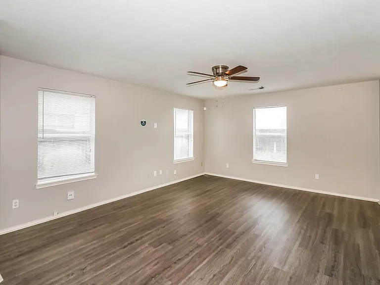 19315 Montclair Meadow Ln — Photo 5