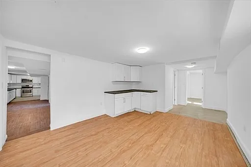 37 Cleveland St #1 — Photo 3