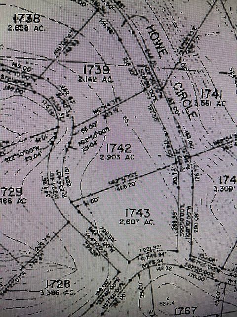 1st image of Howe Cir