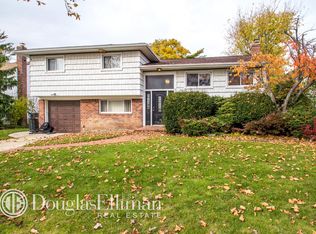963 Cherrywood Dr, Baldwin, NY 11510