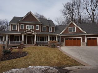 18523 Ridgewood Rd, Minnetonka, MN 55345