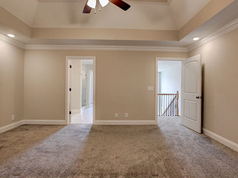 230 Cotoneaster Ln — Photo 75