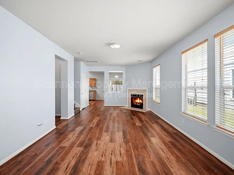 8010 Singing Sonnet Ln — Photo 6