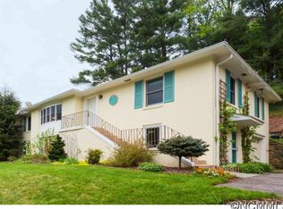 131 Cambridge Rd, Asheville, NC 28804