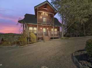 2305 Hollow Branch Way, Sevierville, TN 37862