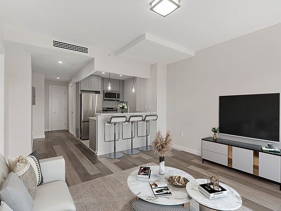 2nd image of 112 Seaman Ave #2A