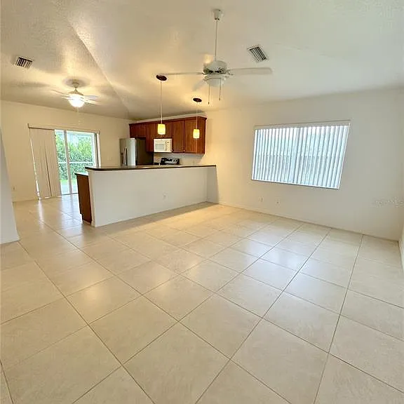 199 Rotonda Blvd W #C — Photo 3