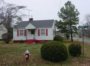 740 Rainbow Ave, Burlington, NC 27215