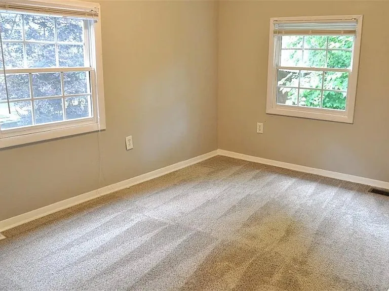 3047 Alston Dr — Photo 6