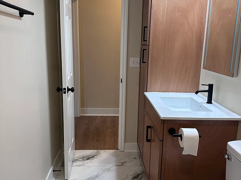 1734 McHenry Ave — Photo 56