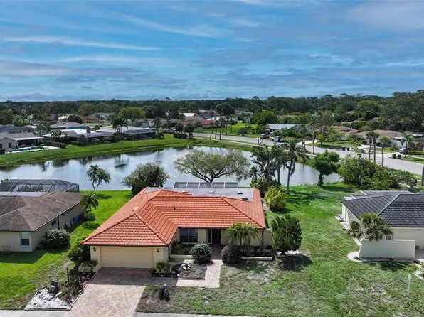 1677 Fleetwood Dr, Sarasota, FL 34232