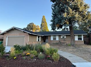 1290 Majestic Dr, Reno, NV 89503