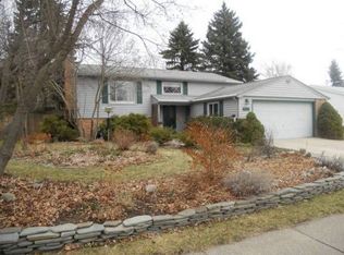 1706 Springfield Ln, Lansing, MI 48912