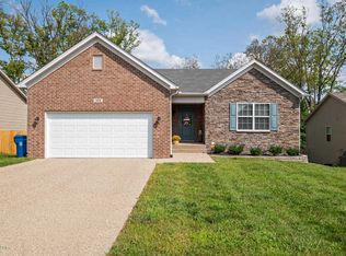 129 Spring Leaf Ct, Shelbyville, KY 40065