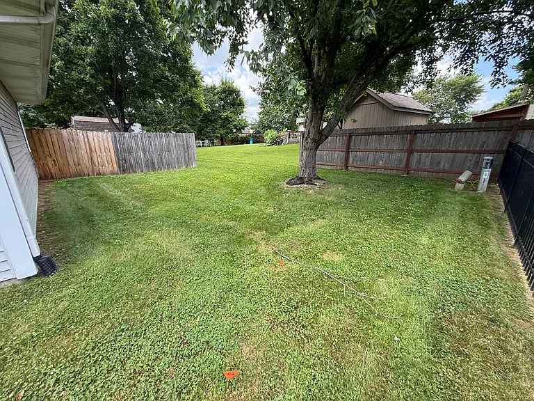 5866 Regency Dr — Photo 27
