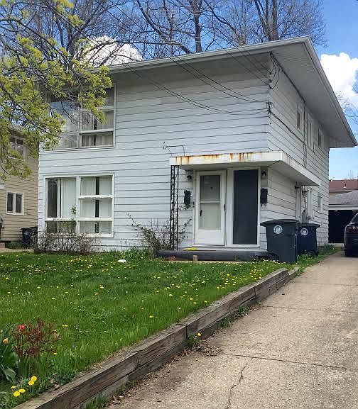 1st image of 1765 & 1767 Tanglewood Dr