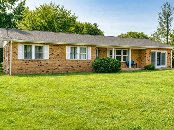 104 W Main St, Powderly, KY 42367