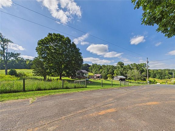 2nd image of 1373 Nance Rd