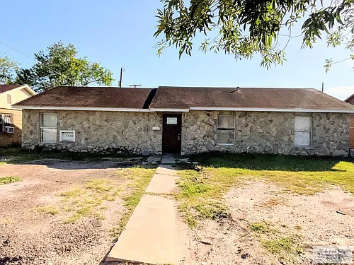 1485 E Stenger St Photo 1