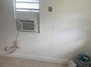 517 NW 1st Ave APT 1-4, Hallandale, FL 33009