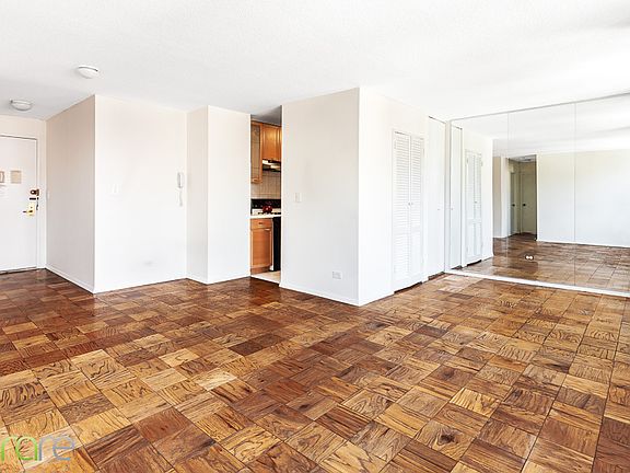4th image of 340 E 93rd St APT 15M