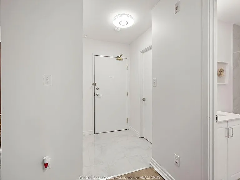 1535 Grand Marais Rd W #301 — Photo 17
