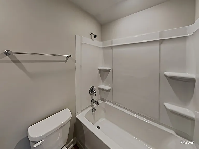 701 Redbud Ln — Photo 22
