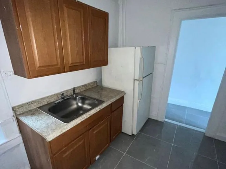 759 Highland Ave #H6 — Photo 7