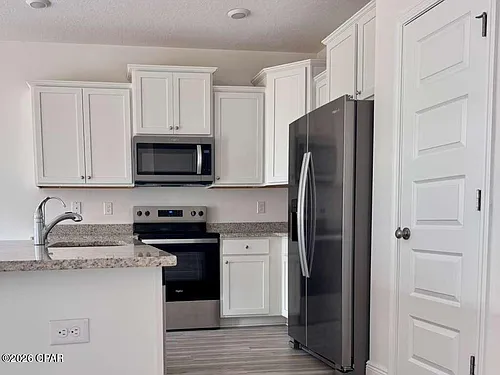 147 Ellery Ln Photo 1