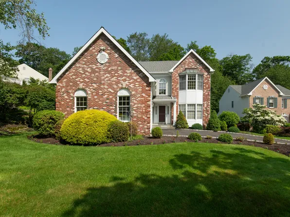 33 Alexandria Court #33, Fairfield, CT 06824