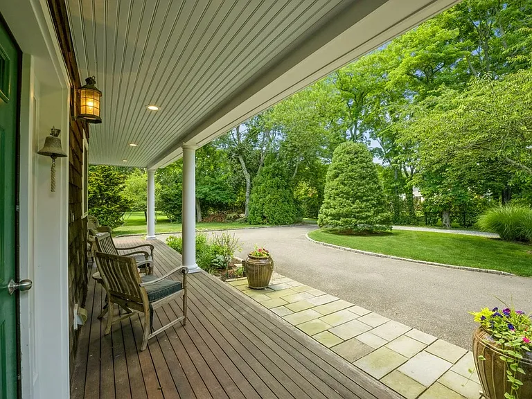 27 Lamb Ave — Photo 5
