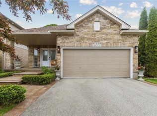 33 Davis St, Guelph, ON