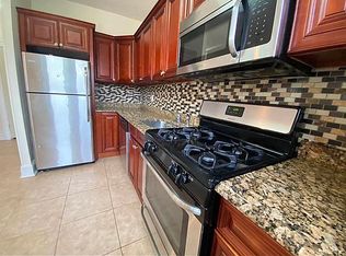 107-31 Metropolitan Ave #3B, Forest Hills, NY 11375