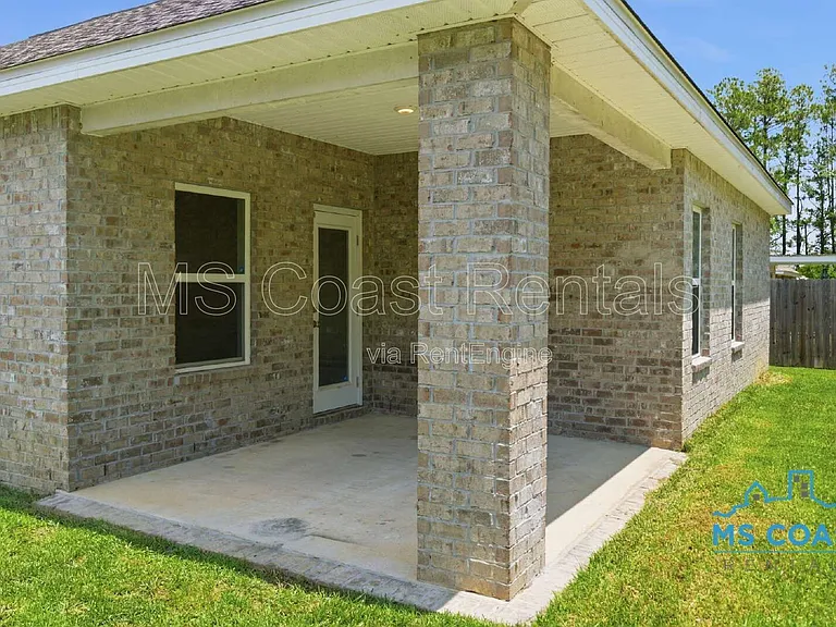 5723 Overland Dr — Photo 25